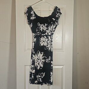 Axcess Liz Claiborne Black & White Floral Midi Dress Stretch Size S